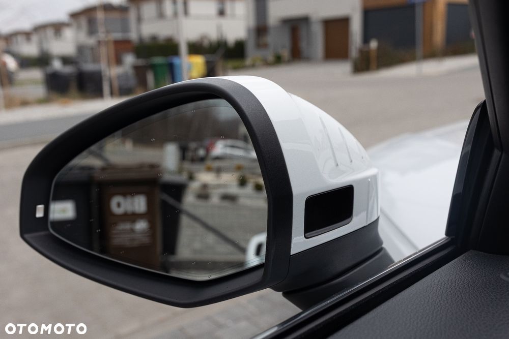 Audi A4 Limousine - 25