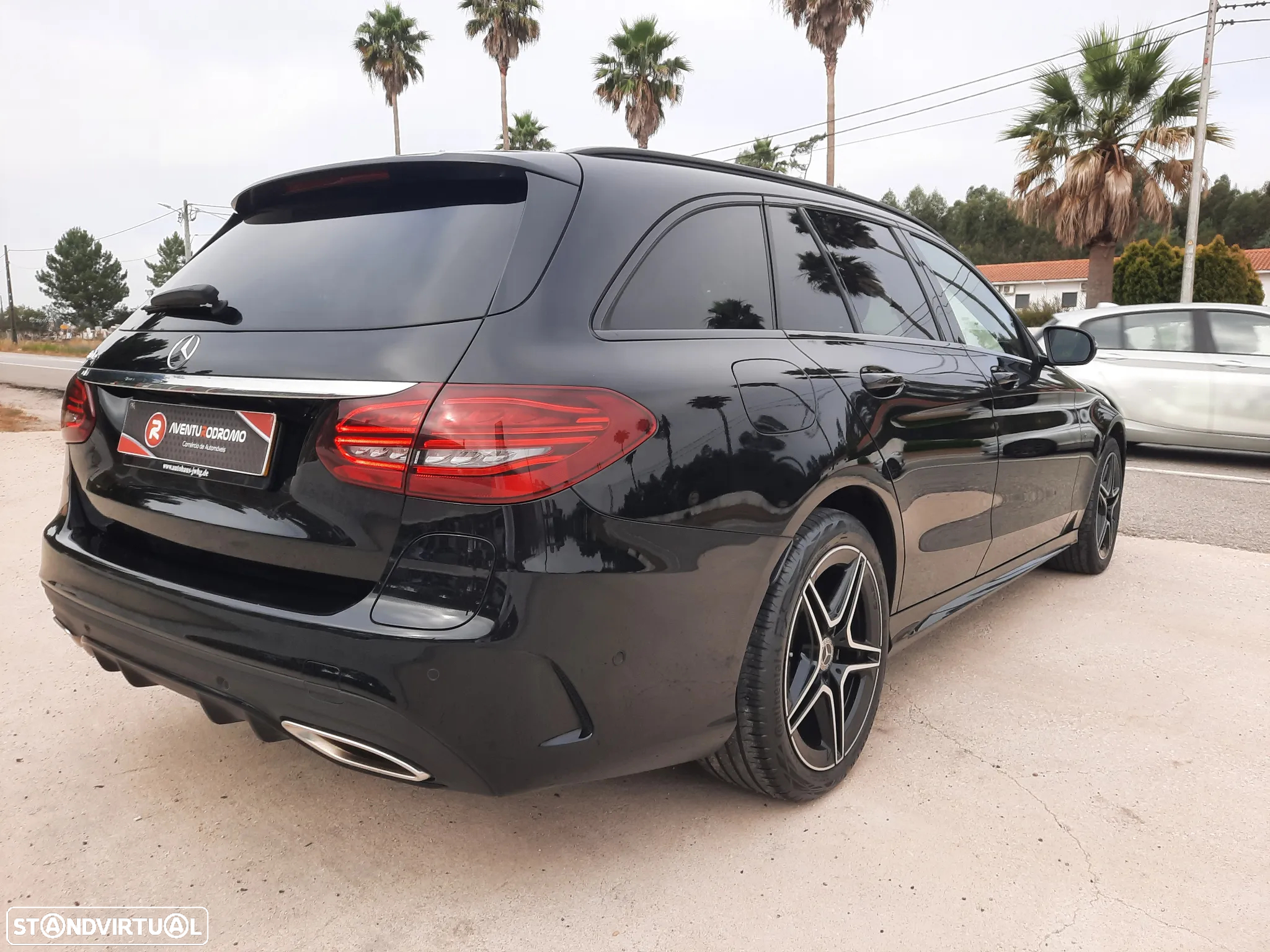 Mercedes-Benz C 300 e AMG Line - 20