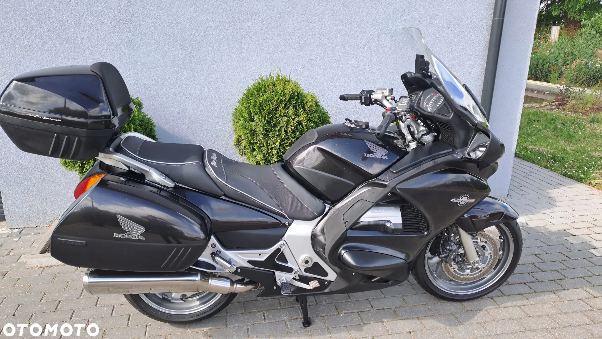 Honda ST - 39