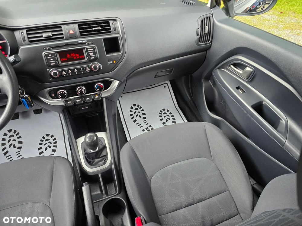 Kia Rio 1.4 Edition 7 - 23