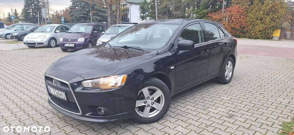 Mitsubishi Lancer - 1