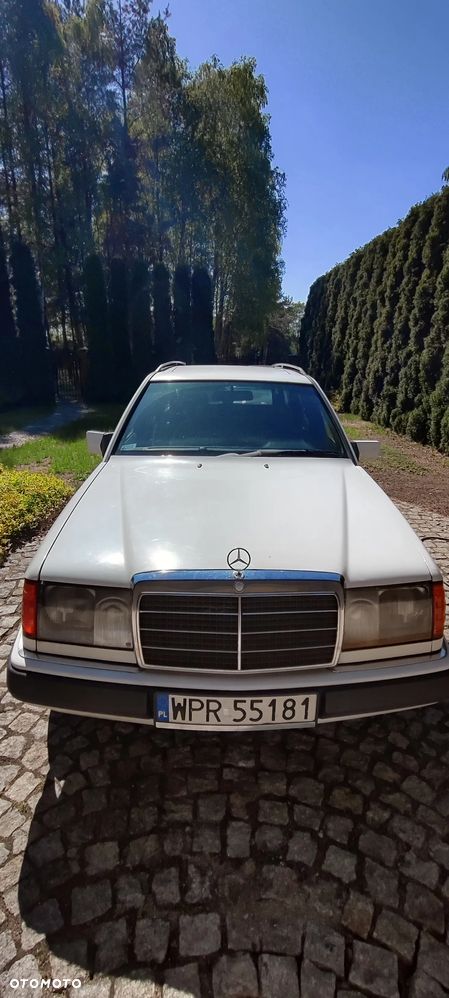 Mercedes-Benz W124 (1984-1993) - 1