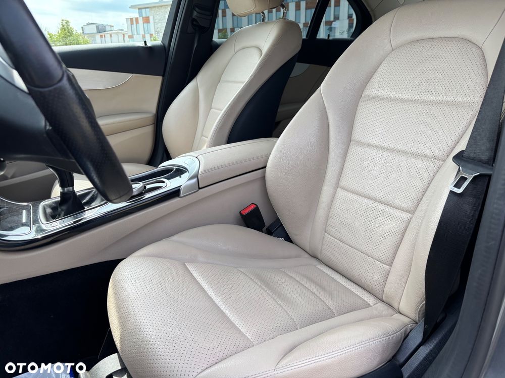 Mercedes-Benz Klasa C 180 (BlueTEC) d Exclusive - 7