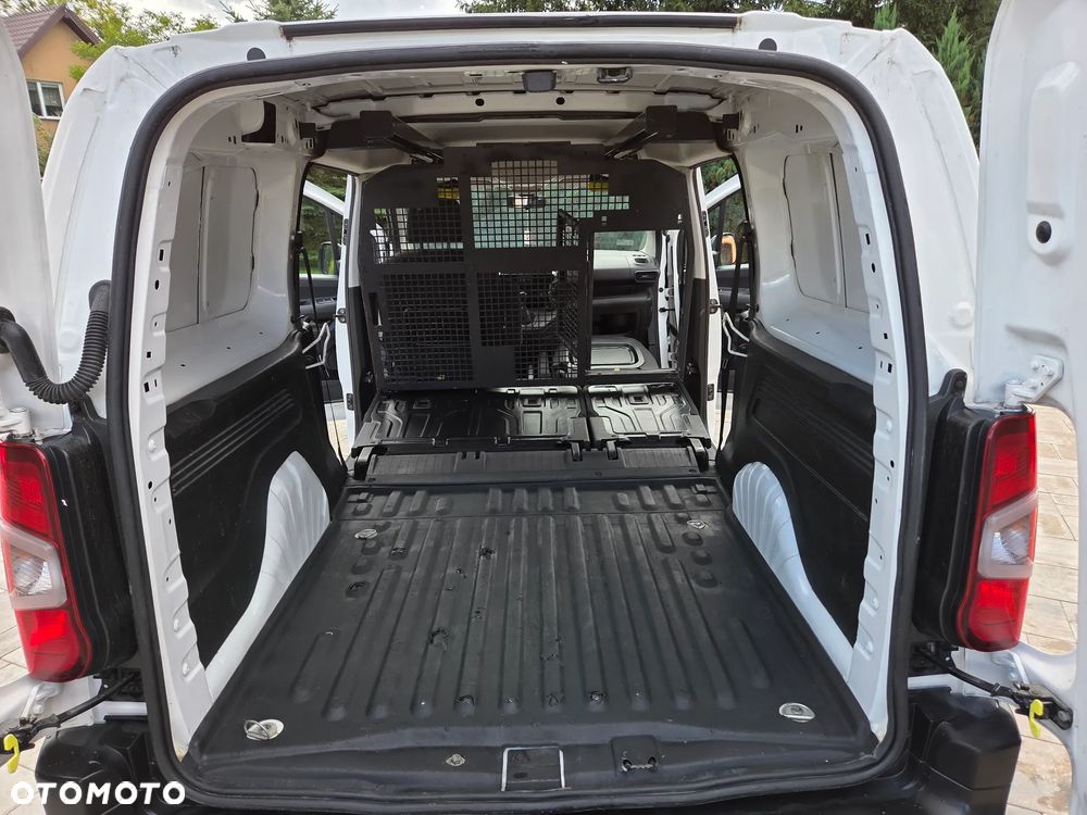 Toyota Proace City - 26