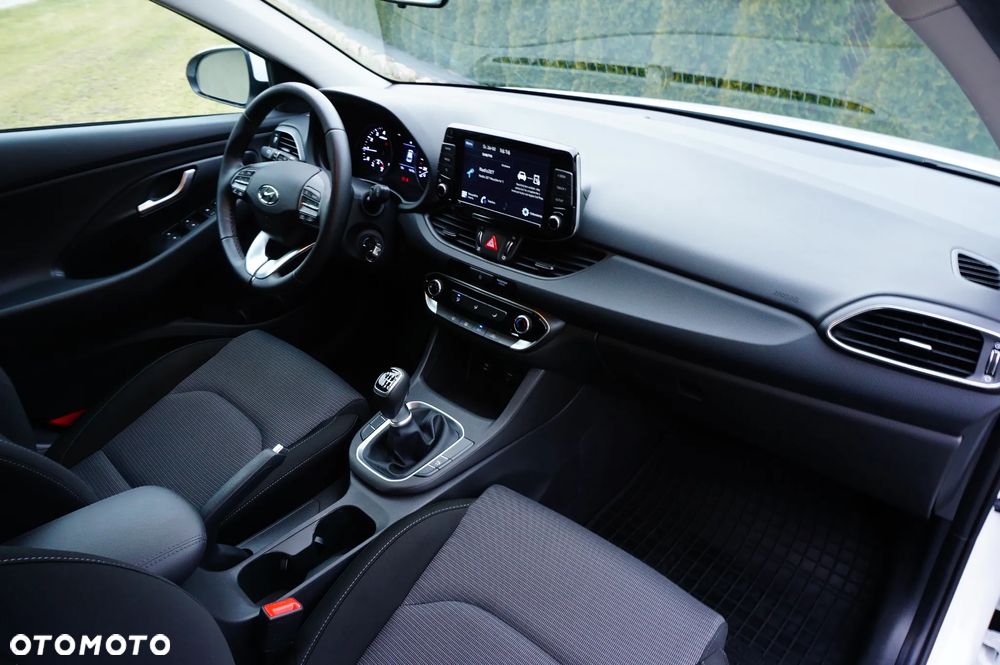 Hyundai i30 1.0 T-GDI Modern - 24