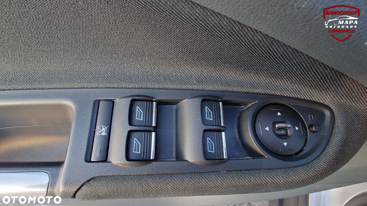 Ford C-MAX - 25