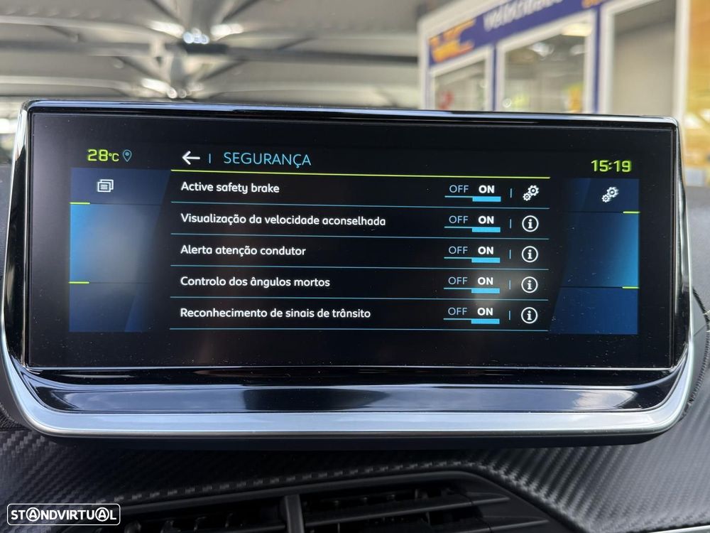 Peugeot e-208 50 kWh GT - 31