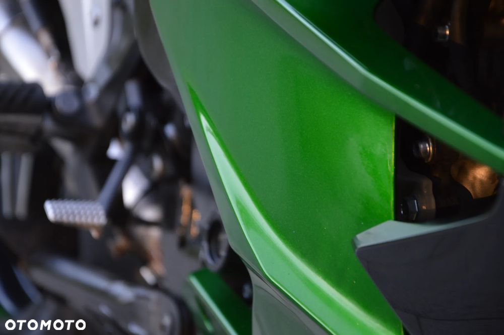 Kawasaki Ninja H2 SX - 30