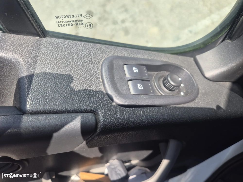 Renault Master DCI 145 - 24