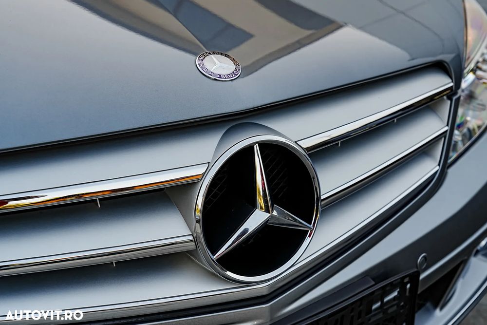 Mercedes-Benz C - 10