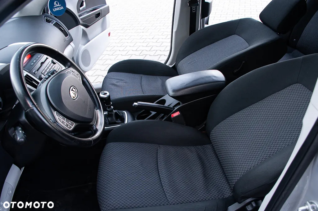 Kia Ceed 2.0 CVVT Spirit - 6