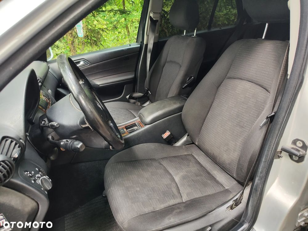 Mercedes-Benz Klasa C - 16