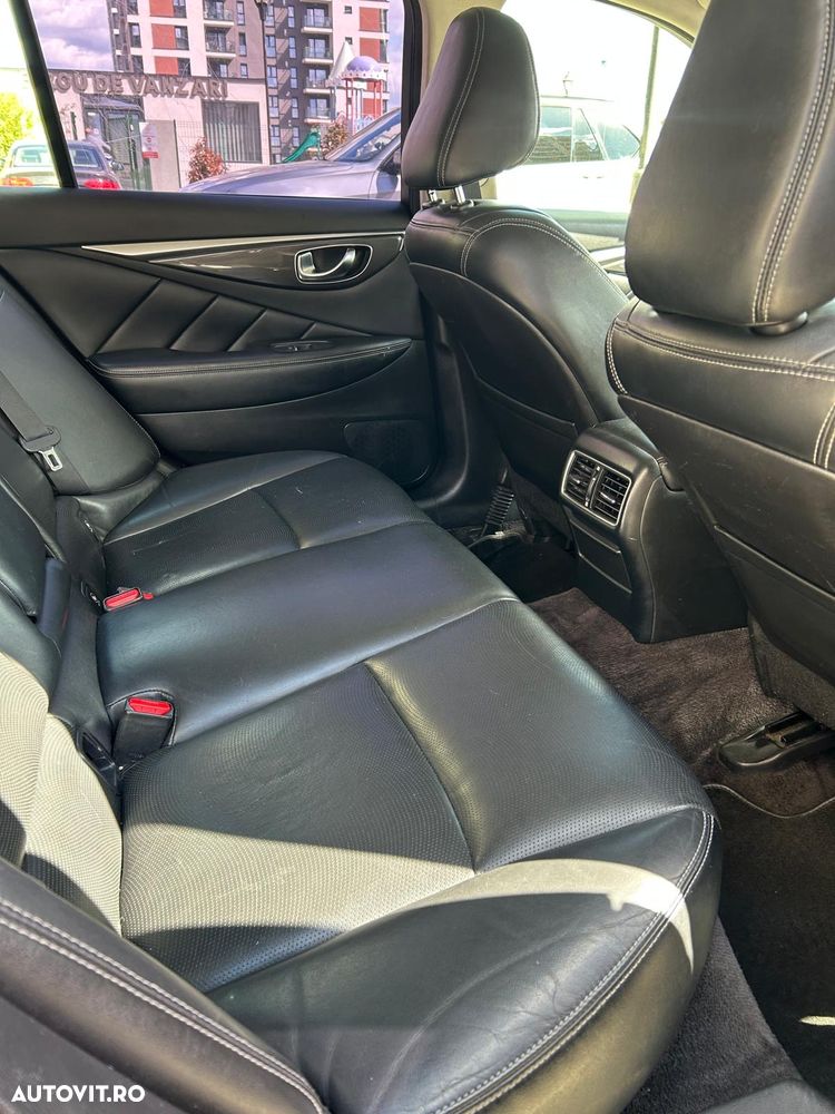 Infiniti Q50 - 10