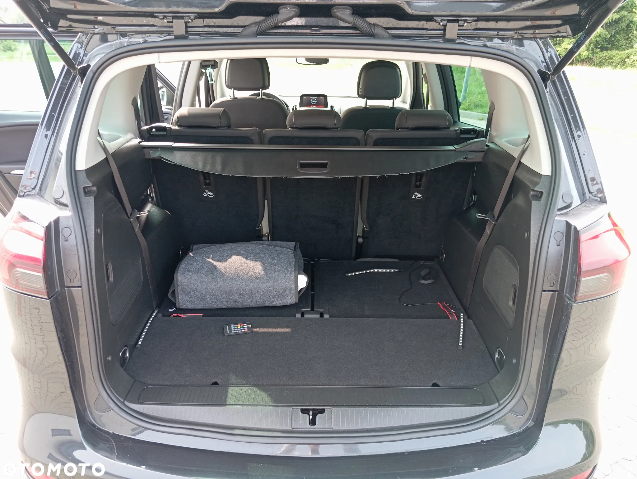 Opel Zafira Tourer 1.4 Turbo drive - 32