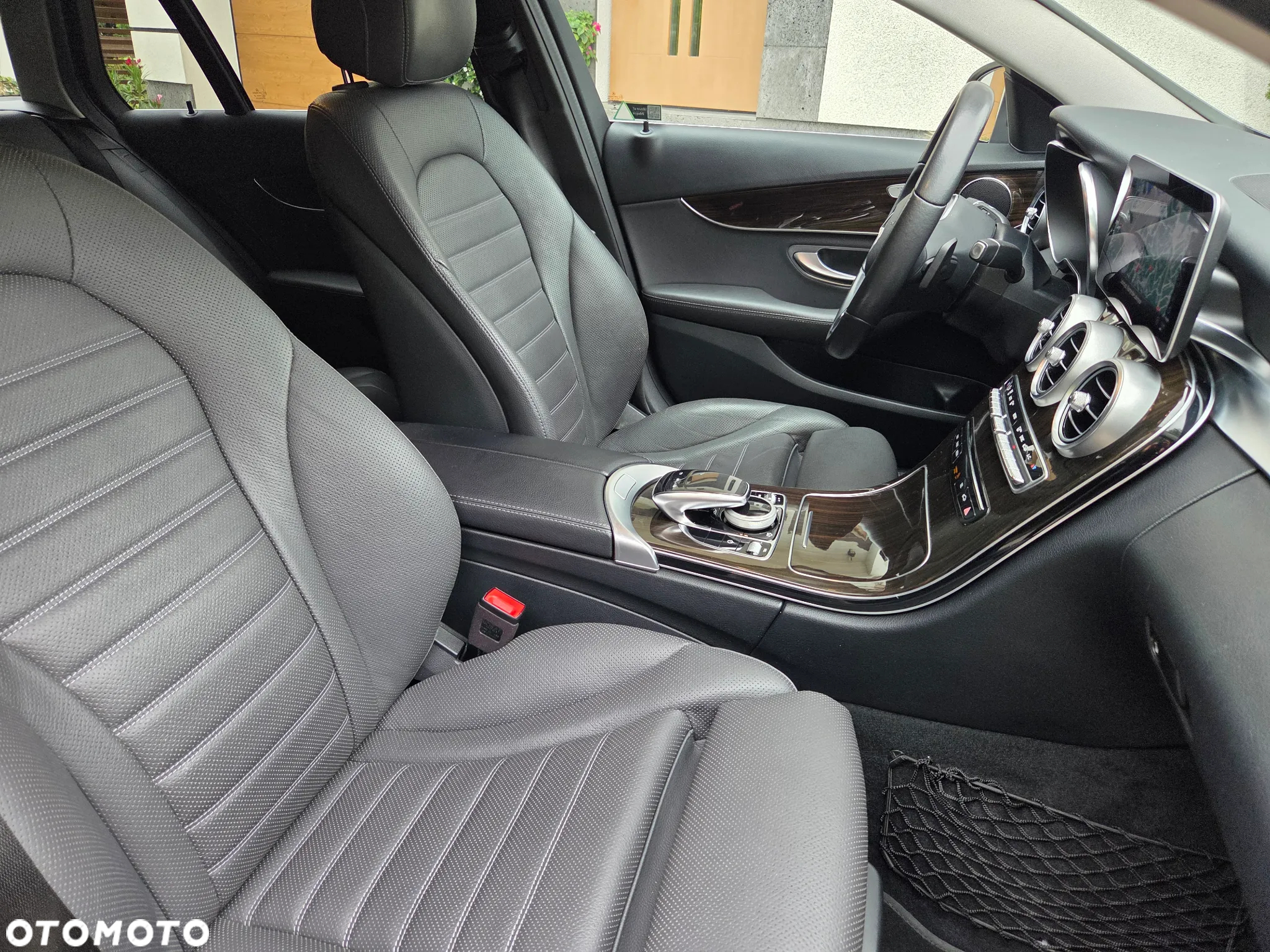 Mercedes-Benz Klasa C 220 d 4MATIC 9G-TRONIC - 19