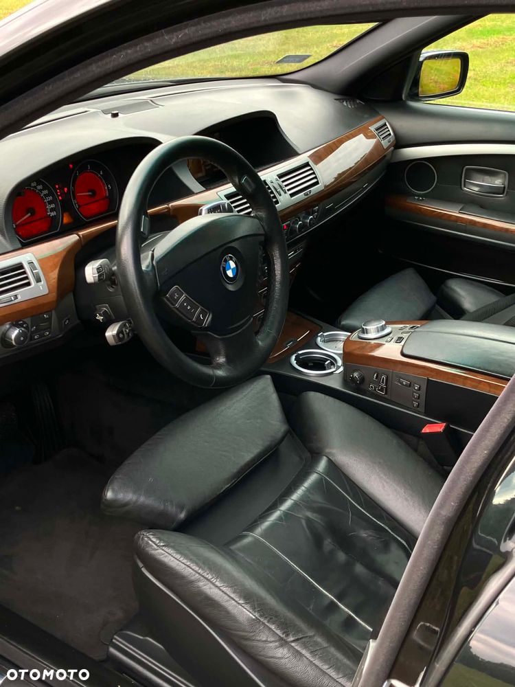 BMW Seria 7 730d - 12