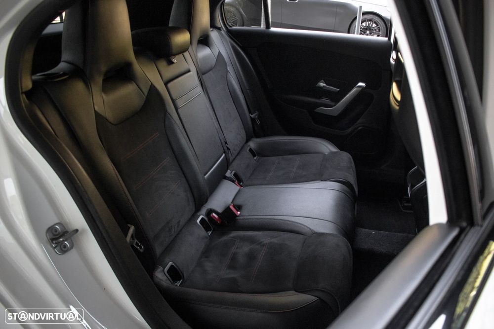 Mercedes-Benz A 200 AMG Line Aut. - 27