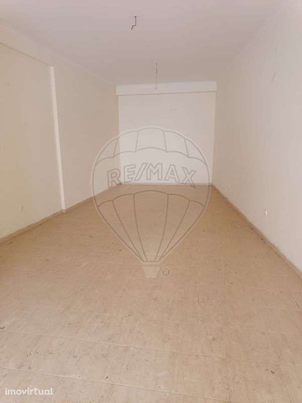 Loja  para arrendamento - Grande imagem: 3/6