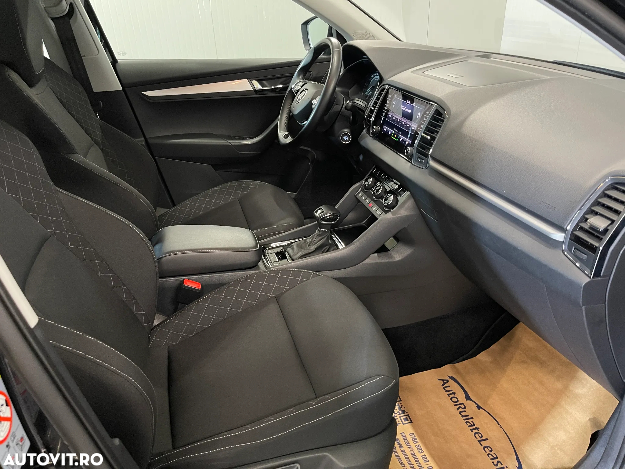 Skoda Karoq 1.6 TDI DSG Style - 10