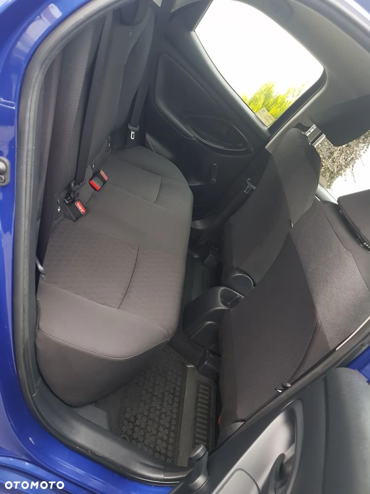 Toyota Yaris 1.5 Comfort - 11