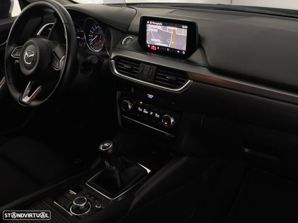 Mazda 6 M6 2.2 SKY-D Excellence Navi - 22