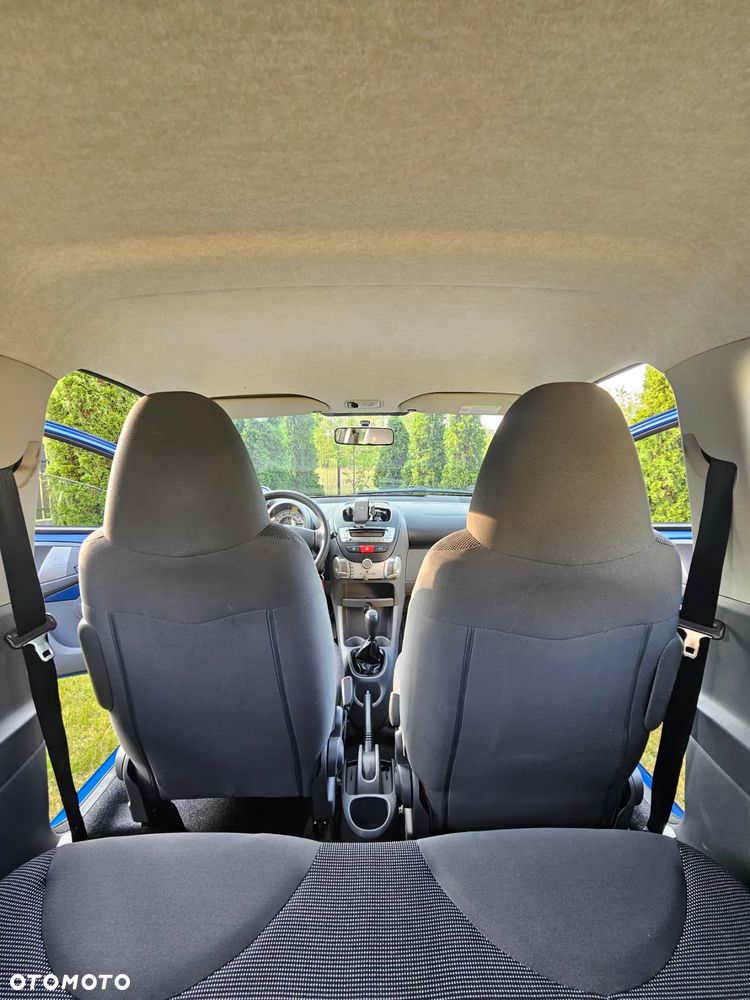 Peugeot 107 - 14