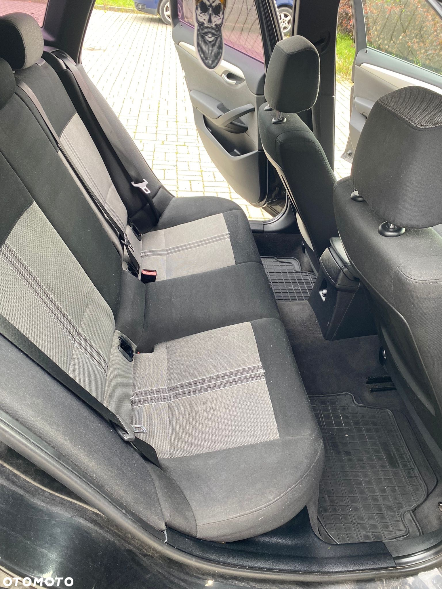 BMW X1 sDrive18d Sport Line - 14