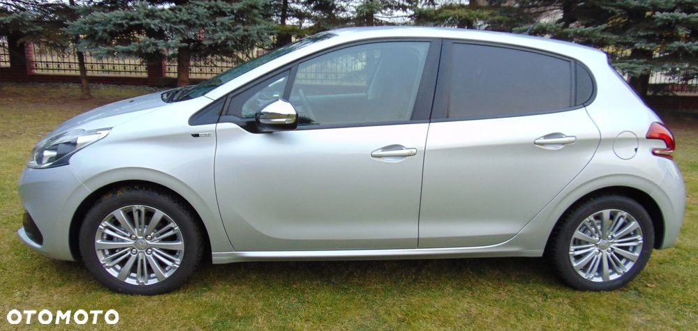 Peugeot 208 PureTech 82 Start & Stop Style - 4