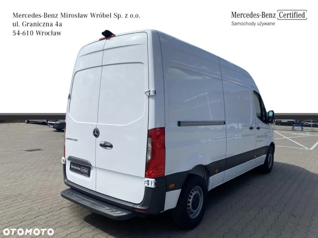 Mercedes-Benz eSprinter - 5
