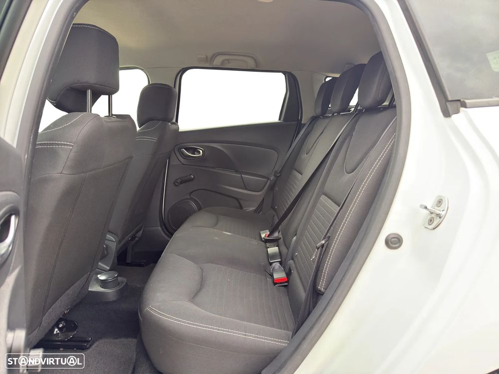 Renault Clio Sport Tourer 1.5 dCi Limited - 12