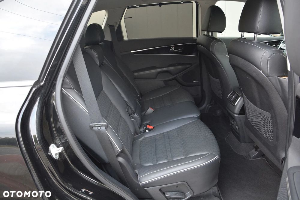 Kia Sorento 2.2 CRDi AWD Platinum Edition - 14