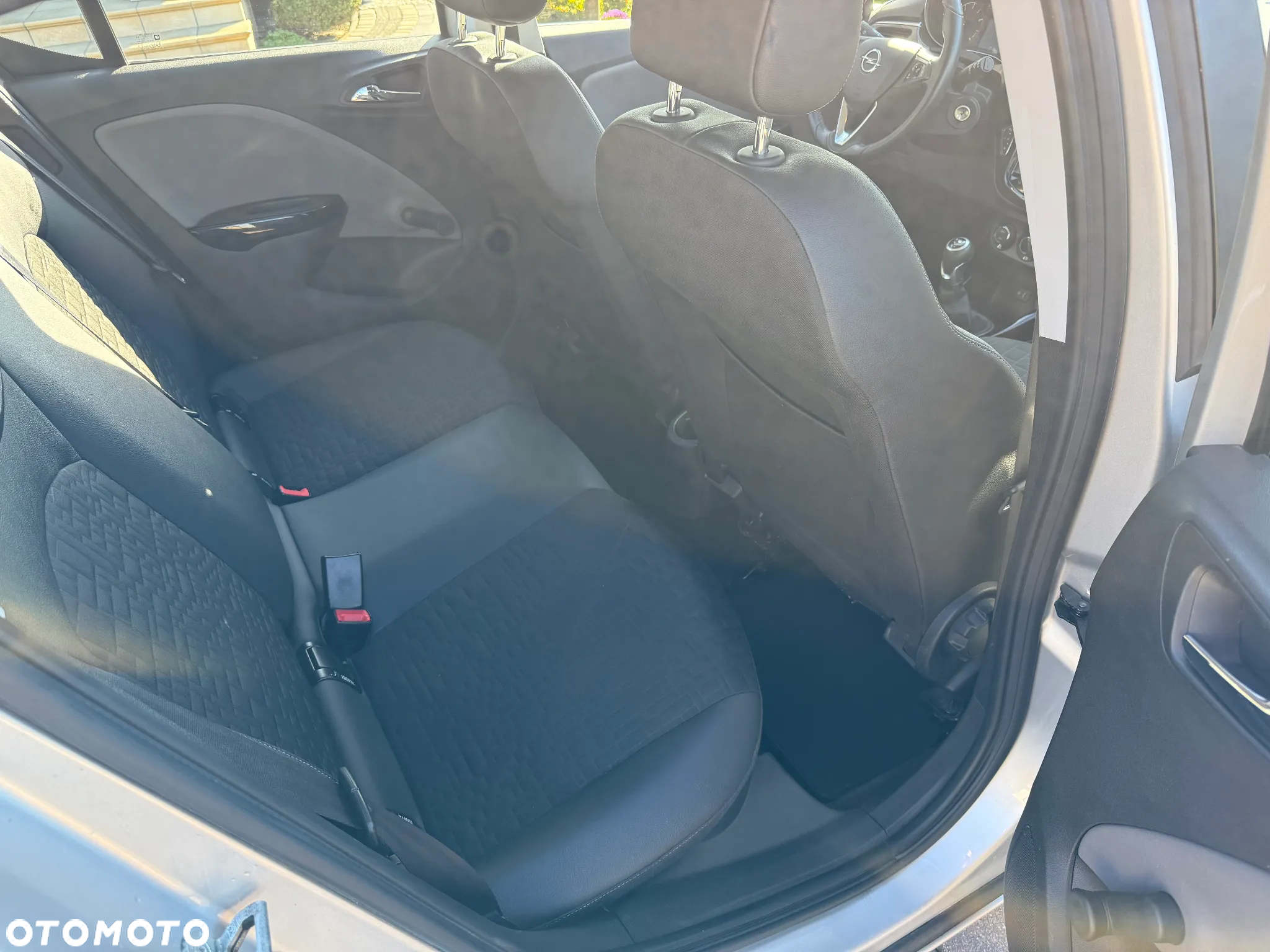 Opel Corsa 1.4 Innovation - 30