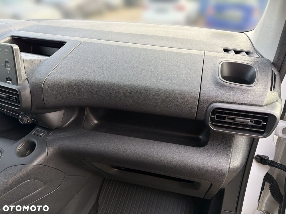 Toyota proace-city - 33