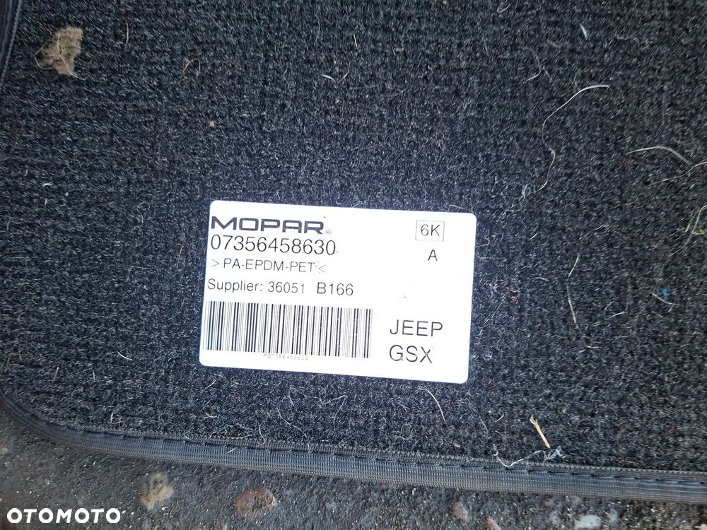 JEEP RENEGADE 17r DYWANIKI WELUROWE KOMPLET - 2