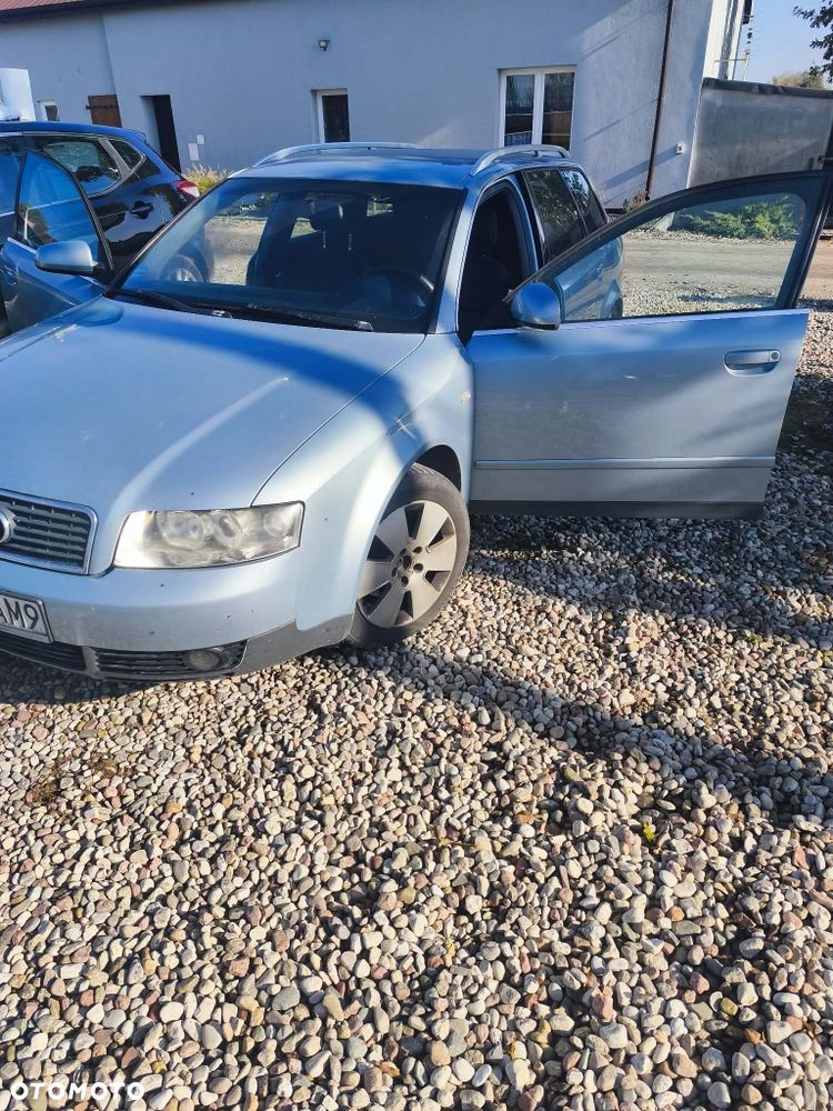 Audi A4 Avant - 7