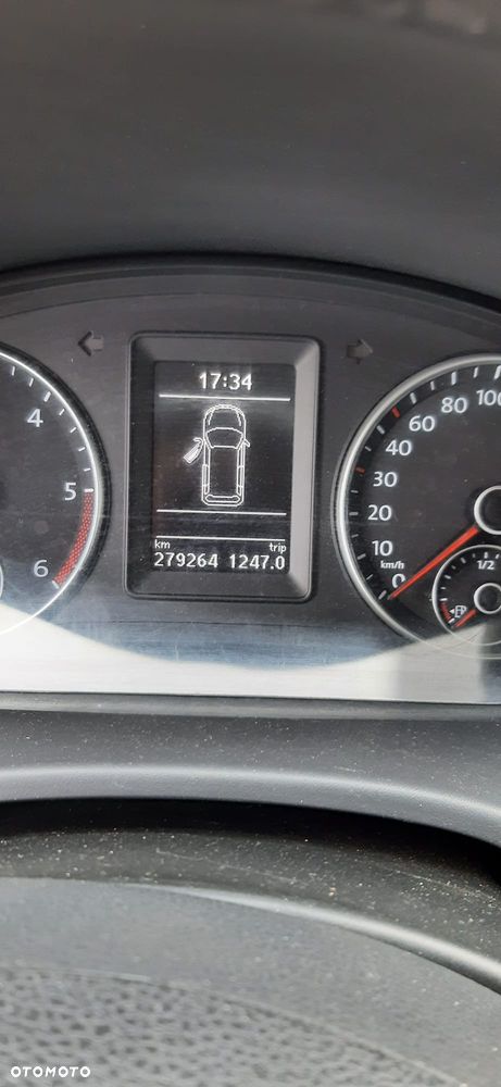 Volkswagen Caddy - 10