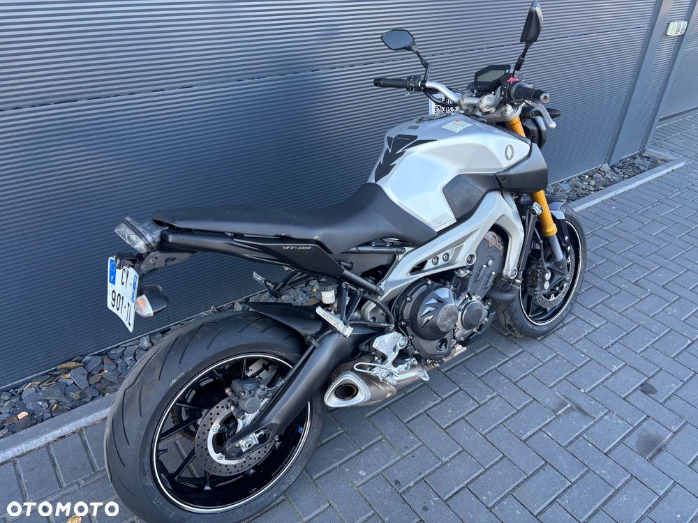 Yamaha MT - 4