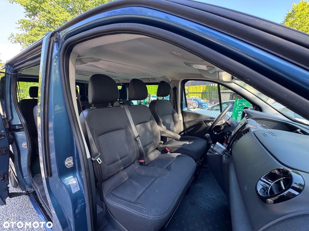 Opel Vivaro - 10