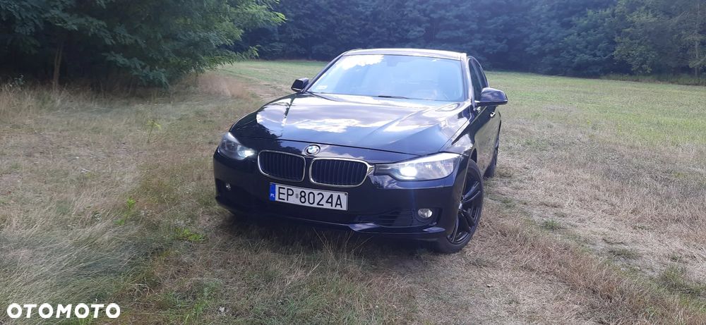 BMW Seria 3 328i - 23