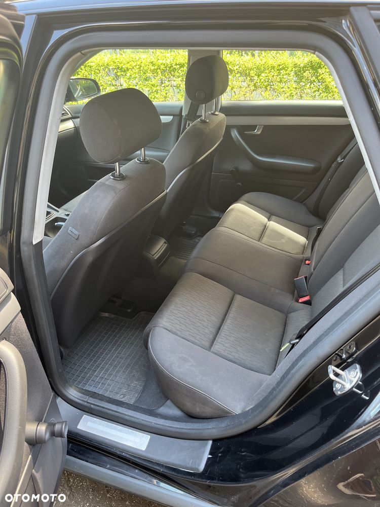 Audi A4 Avant - 6