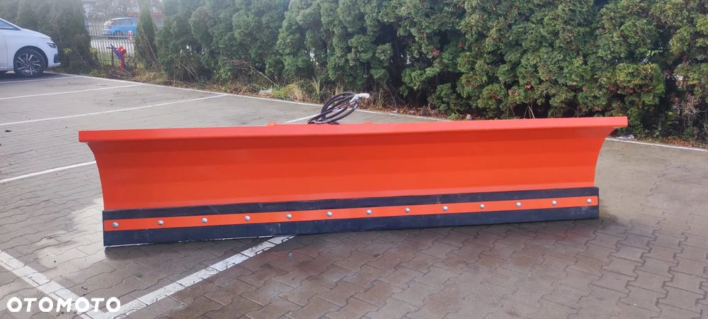 OKAZJA! RATY 0%! Pług do śniegu 250 cm do ładowarki JCB, Manitou, JLG, Volvo, Kramer - 7