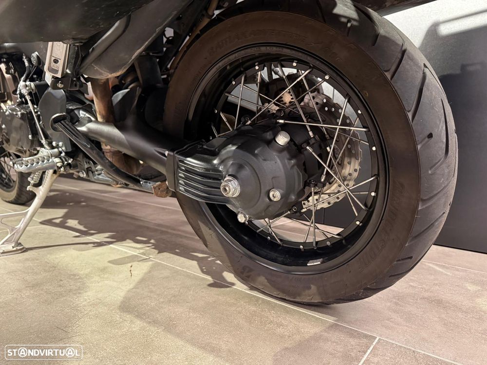 Yamaha XT1200Z Super Tenere - 11