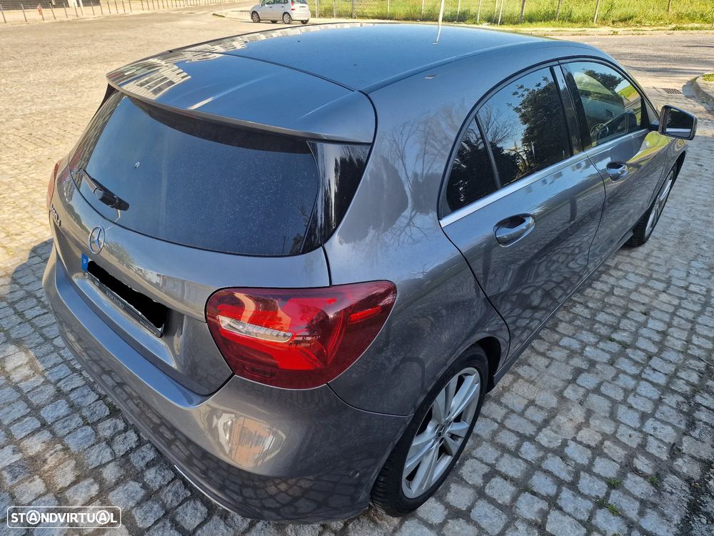 Mercedes-Benz A 180 - 8