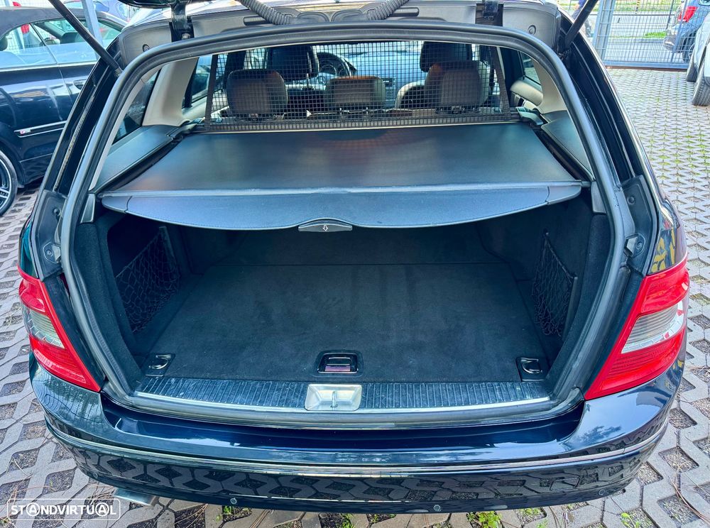 Mercedes-Benz C 220 Station CDI DPF Auto BlueEFFICIENCY Avantgarde - 28