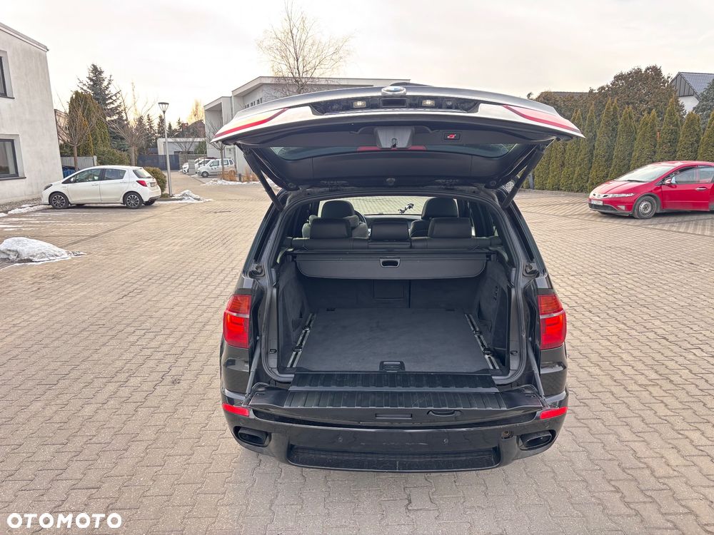 BMW X5 xDrive50i - 2