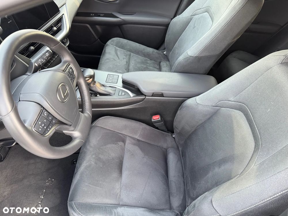 Lexus UX 200 GPF Business 2WD - 13