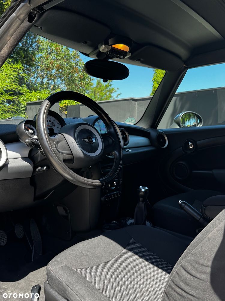 MINI Cooper Standard - 9