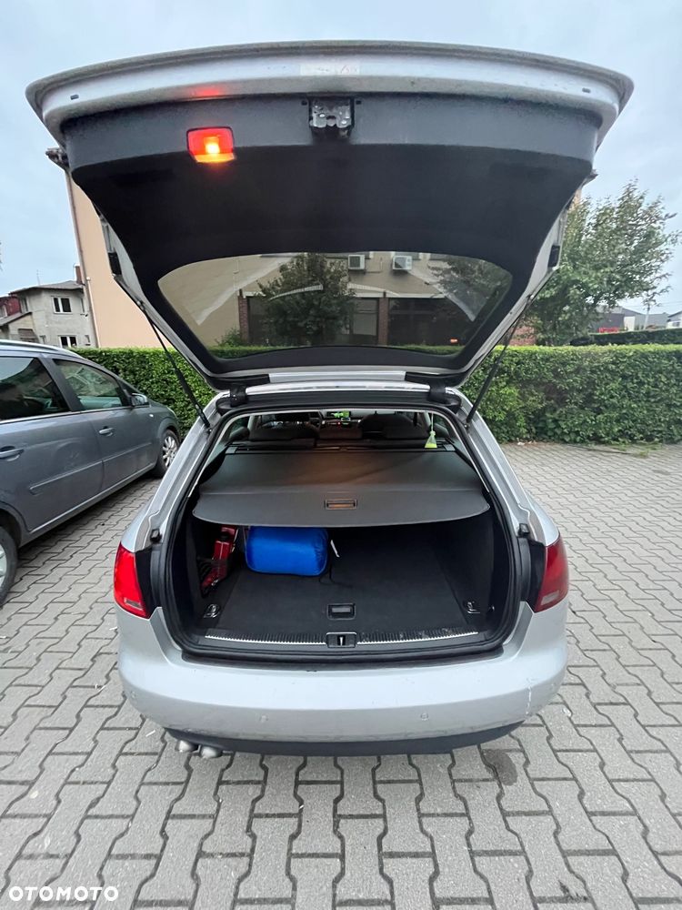 Audi A4 Avant 2.0 TDI - 20