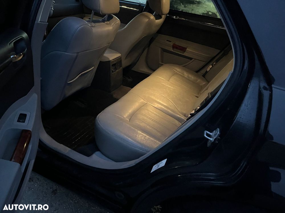 Chrysler 300C 3.0 CRD DPF Automatik - 6