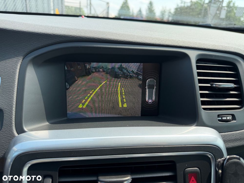 Volvo V60 Cross Country T5 AWD Geartronic Summum - 24
